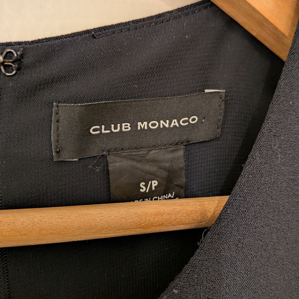 Club Monaco Navy Crop Top - Picture 2 of 3